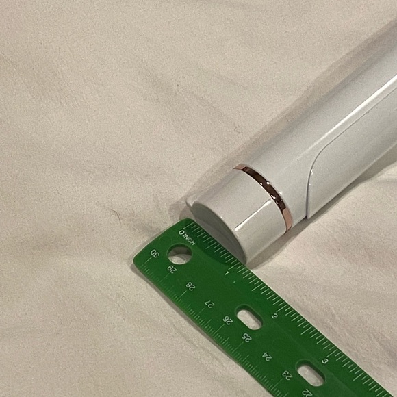 T3 1” curling iron - Picture 2 of 6